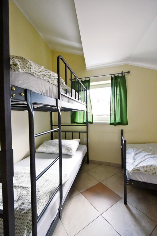 Hostel X Point Kobarid Rom bilde